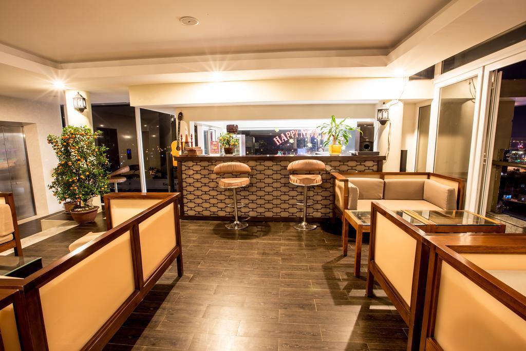 Gold Hotel Huế Kültér fotó